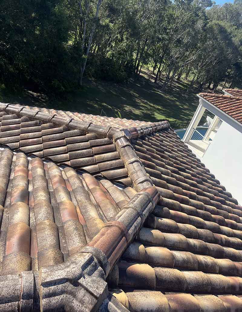 Before Roof Pressure Cleaning